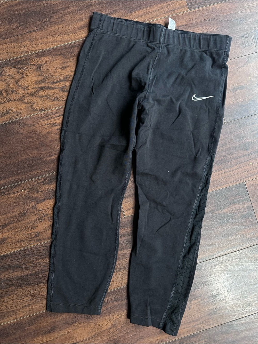 Nike Sportswear Black Mesh Panel Crop Leggings